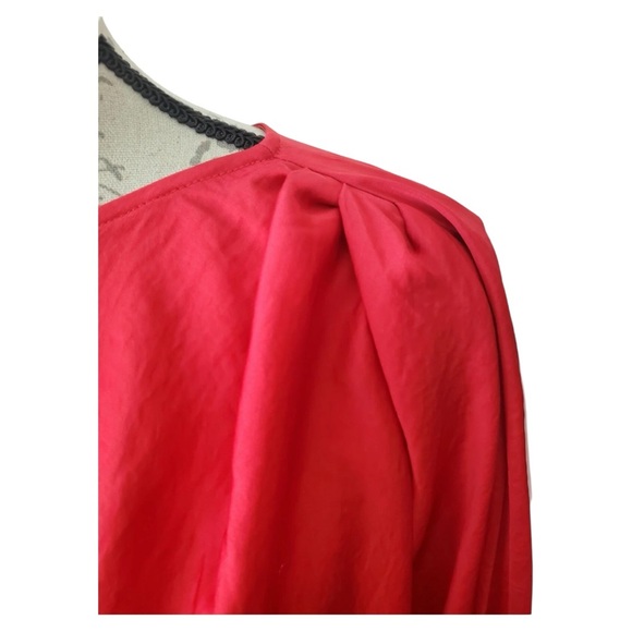 ✨ Lane Bryant Red Asymmetrical Poncho Top – Size 26/28 l Poshmark ✨ - Picture 4 of 10